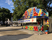 Schnellers Candy: Dultstimmung bei Sommer in der Stadt auf dem Mariahilfplatz (©foto: Martin Schmitz)